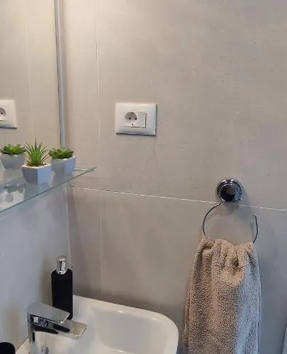 招待所 Lucky 马卡尔斯卡