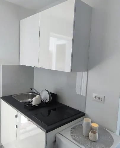 Lucky 3* Макарська